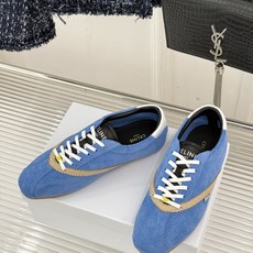 Celine/赛琳26WF新品复古 德训鞋运动鞋 一眼万年的 谁穿谁爱 简直是时尚界的天花板 简约设计搭配高级配色 经典 Celine/赛琳26WF新品复古 德训鞋运动鞋 一眼万年的 谁穿谁爱 简直是时尚界的天花板 简约设计搭配高级配色 经典