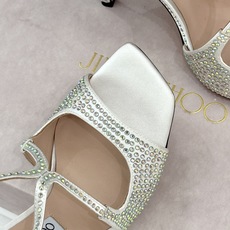 Jimmy Choo/吉米周经典水钻 渐变色露趾鱼嘴高跟凉鞋婚鞋 这款鞋真是婚鞋天花板 水钻渐变超闪耀 鱼嘴露趾衬脚纤细 Jimmy Choo/吉米周经典水钻 渐变色露趾鱼嘴高跟凉鞋婚鞋 这款鞋真是婚鞋天花板 水钻渐变超闪耀 鱼嘴露趾衬脚纤细