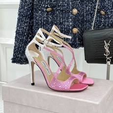 Jimmy Choo/吉米周经典水钻 渐变色露趾鱼嘴高跟凉鞋婚鞋 这款鞋真是婚鞋天花板 水钻渐变超闪耀 鱼嘴露趾衬脚纤细 Jimmy Choo/吉米周经典水钻 渐变色露趾鱼嘴高跟凉鞋婚鞋 这款鞋真是婚鞋天花板 水钻渐变超闪耀 鱼嘴露趾衬脚纤细