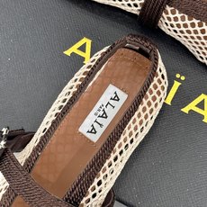 原版盒+10 ALAÏA /阿莱雅 26WF新品 镂空网面平底玛丽珍鞋 网面镂空平底玛丽珍鞋 精致网格通透又轻盈 绒面锁 原版盒+10 ALAÏA /阿莱雅 26WF新品 镂空网面平底玛丽珍鞋 网面镂空平底玛丽珍鞋 精致网格通透又轻盈 绒面锁
