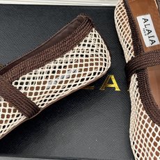 原版盒+10 ALAÏA /阿莱雅 26WF新品 镂空网面平底玛丽珍鞋 网面镂空平底玛丽珍鞋 精致网格通透又轻盈 绒面锁 原版盒+10 ALAÏA /阿莱雅 26WF新品 镂空网面平底玛丽珍鞋 网面镂空平底玛丽珍鞋 精致网格通透又轻盈 绒面锁