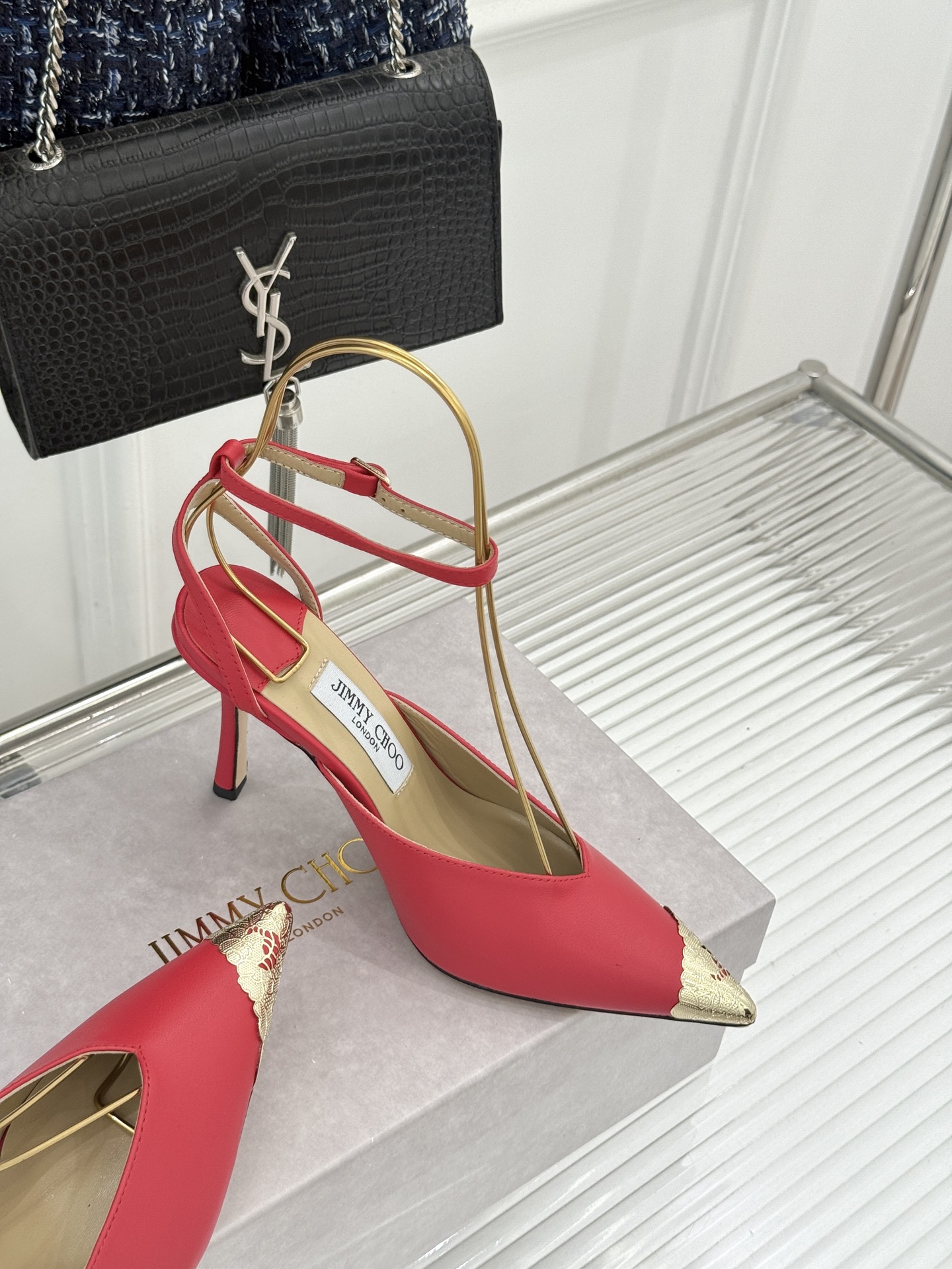 Jimmy Choo/吉米周26WF新品 皮面金属头高跟凉鞋 金属鞋头气场全开 亮面牛皮质感细腻高级 细高跟悄悄拉长比例
