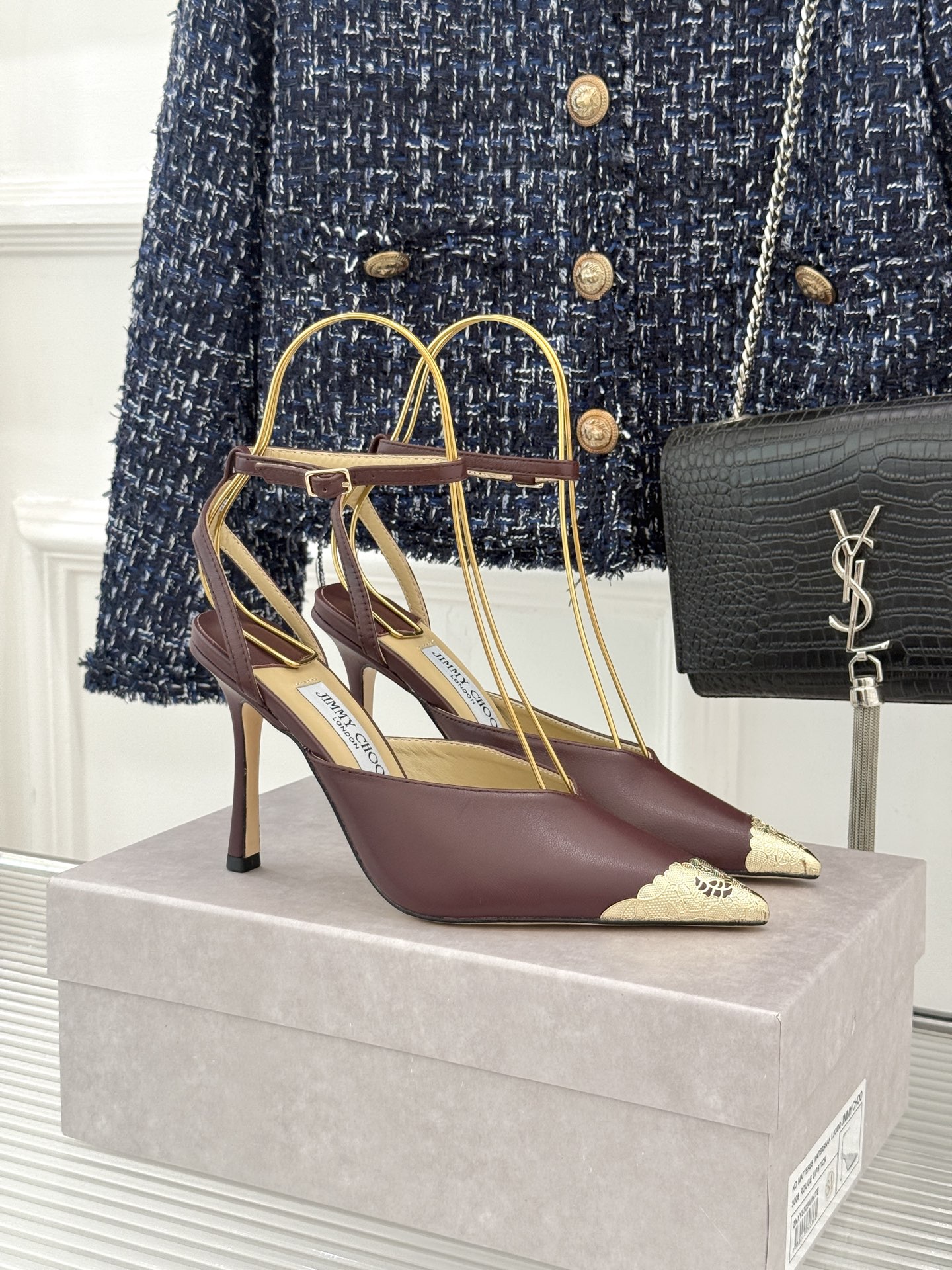 Jimmy Choo/吉米周26WF新品 皮面金属头高跟凉鞋 金属鞋头气场全开 亮面牛皮质感细腻高级 细高跟悄悄拉长比例