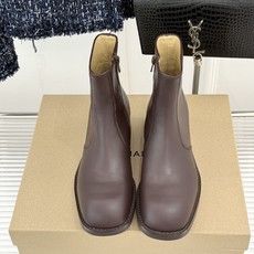 unfolio26WF秋冬新品复古 极简侧拉链粗跟短靴 极简线条自带高级感 侧边拉链穿脱格外省心 粗跟稳走好穿不累 头层 unfolio26WF秋冬新品复古 极简侧拉链粗跟短靴 极简线条自带高级感 侧边拉链穿脱格外省心 粗跟稳走好穿不累 头层