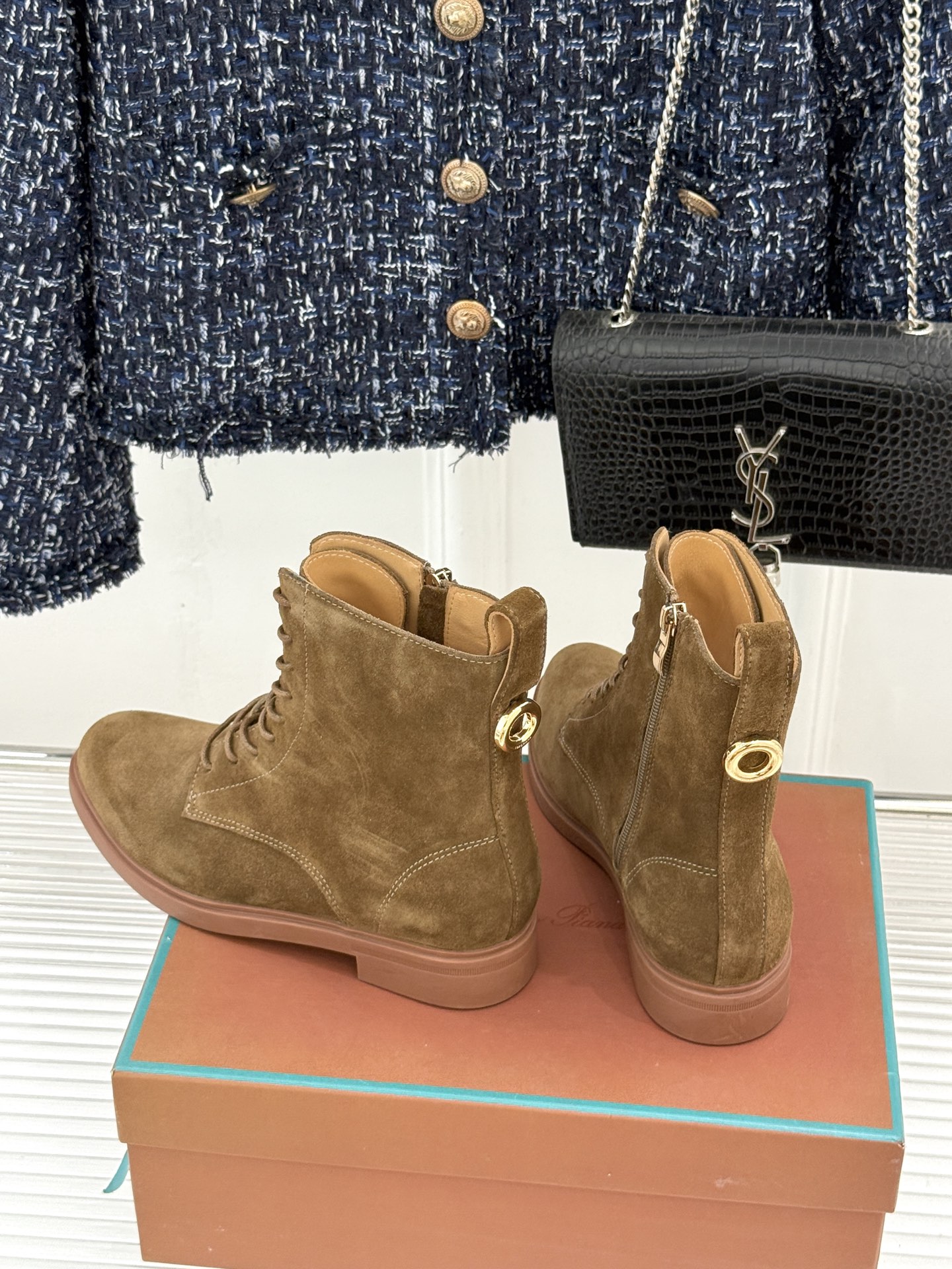 Loro Piana/lp🌾26WF秋冬新品复古 极简系带侧拉链马丁靴短靴 极简复古老钱格调拉满 系带侧拉链穿脱超省心 