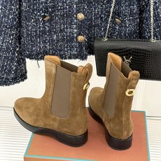 Loro Piana/lp🌾26WF秋冬新品复古 极简切尔西短靴 这款短靴以“隐奢美学”重塑日常格调 让每一步都成为低调 Loro Piana/lp🌾26WF秋冬新品复古 极简切尔西短靴 这款短靴以“隐奢美学”重塑日常格调 让每一步都成为低调