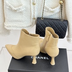 CHANE*|小香26B新品双C 尖头网纱拼接高跟短靴 尖头刺绣双C经典标识 通透网纱自带朦胧氛围感 细腻牛皮质感高级 CHANE*|小香26B新品双C 尖头网纱拼接高跟短靴 尖头刺绣双C经典标识 通透网纱自带朦胧氛围感 细腻牛皮质感高级
