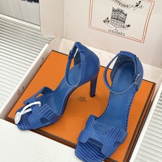 (配原版飞机盒) Hermès/爱马仕经典H型 细跟高跟凉鞋 极简奢韵 勾勒优雅身姿 标志性H型镂空鞋面 凝练品牌经典设 (配原版飞机盒) Hermès/爱马仕经典H型 细跟高跟凉鞋 极简奢韵 勾勒优雅身姿 标志性H型镂空鞋面 凝练品牌经典设