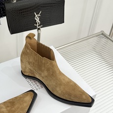MaisonMargiela|MM6马吉拉 复古内增高尖头切尔西短靴 隐形内增高悄拔身形比例 弹力靴筒贴合脚踝曲线 做旧 MaisonMargiela|MM6马吉拉 复古内增高尖头切尔西短靴 隐形内增高悄拔身形比例 弹力靴筒贴合脚踝曲线 做旧
