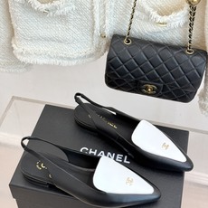 CHANE*|小香26B新品双C 拼色尖头平底凉鞋单鞋 撞色鞋头勾勒复古意趣 鞋头压印经典双C标识 羊皮质感温润又细腻 CHANE*|小香26B新品双C 拼色尖头平底凉鞋单鞋 撞色鞋头勾勒复古意趣 鞋头压印经典双C标识 羊皮质感温润又细腻