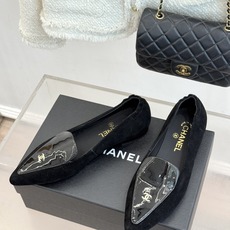 CHANE*|小香26B新品双C 拼色尖头平底凉鞋单鞋 撞色鞋头勾勒复古意趣 鞋头压印经典双C标识 羊皮质感温润又细腻 CHANE*|小香26B新品双C 拼色尖头平底凉鞋单鞋 撞色鞋头勾勒复古意趣 鞋头压印经典双C标识 羊皮质感温润又细腻