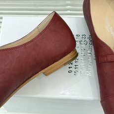 MaisonMargiela|MM6马吉拉 复古分趾玛丽珍鞋 谁懂马吉拉这双的魅力 复古分趾玛丽珍鞋型 招牌分趾灵魂设计 MaisonMargiela|MM6马吉拉 复古分趾玛丽珍鞋 谁懂马吉拉这双的魅力 复古分趾玛丽珍鞋型 招牌分趾灵魂设计
