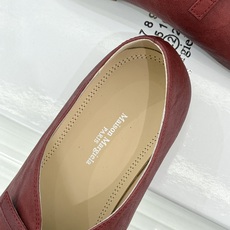 MaisonMargiela|MM6马吉拉 复古分趾玛丽珍鞋 谁懂马吉拉这双的魅力 复古分趾玛丽珍鞋型 招牌分趾灵魂设计 MaisonMargiela|MM6马吉拉 复古分趾玛丽珍鞋 谁懂马吉拉这双的魅力 复古分趾玛丽珍鞋型 招牌分趾灵魂设计