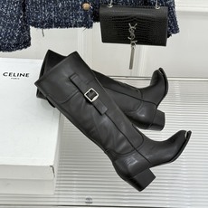 Celine /塞琳经典秋冬复古 金属头西部粗跟短靴 秋冬复古酷飒风天花板 亮面金属辨识度拉满 西部缝线复刻复古质感 粗 Celine /塞琳经典秋冬复古 金属头西部粗跟短靴 秋冬复古酷飒风天花板 亮面金属辨识度拉满 西部缝线复刻复古质感 粗