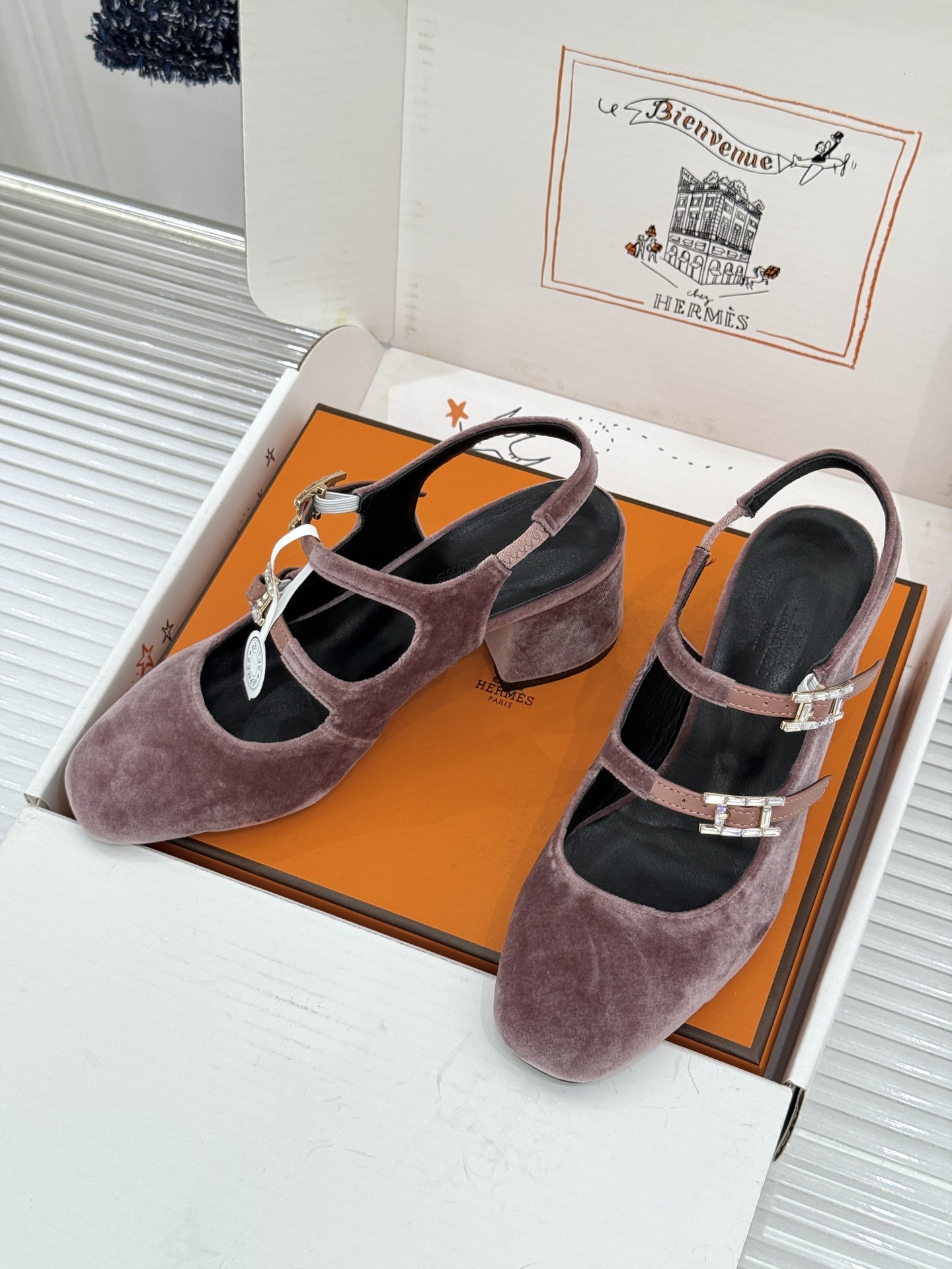 Hermes Sandals