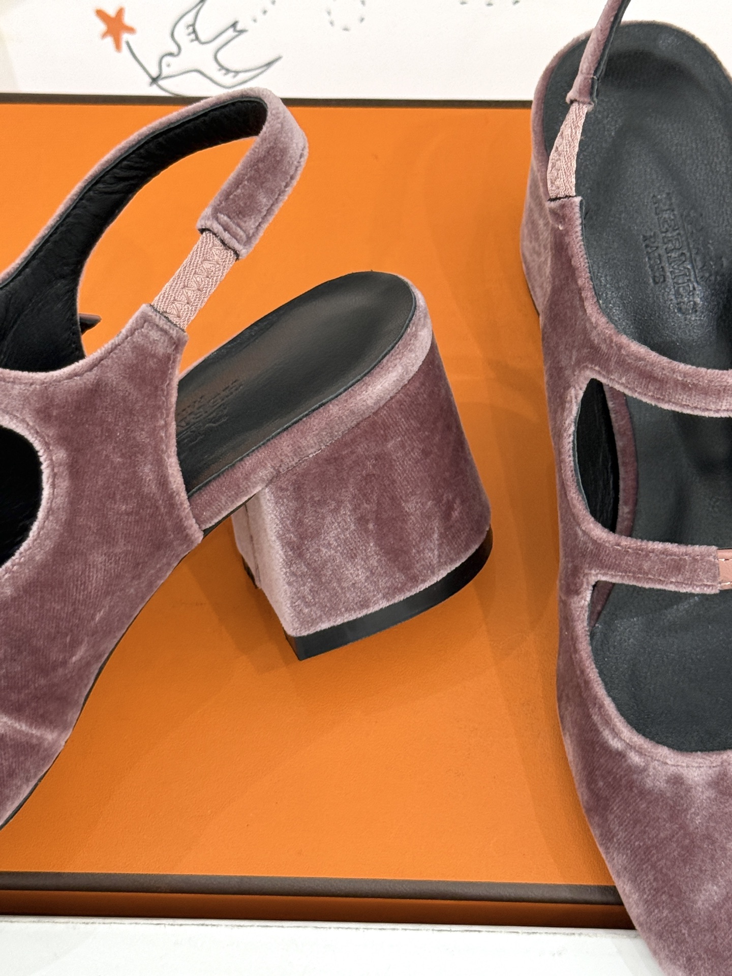 Hermes Sandals