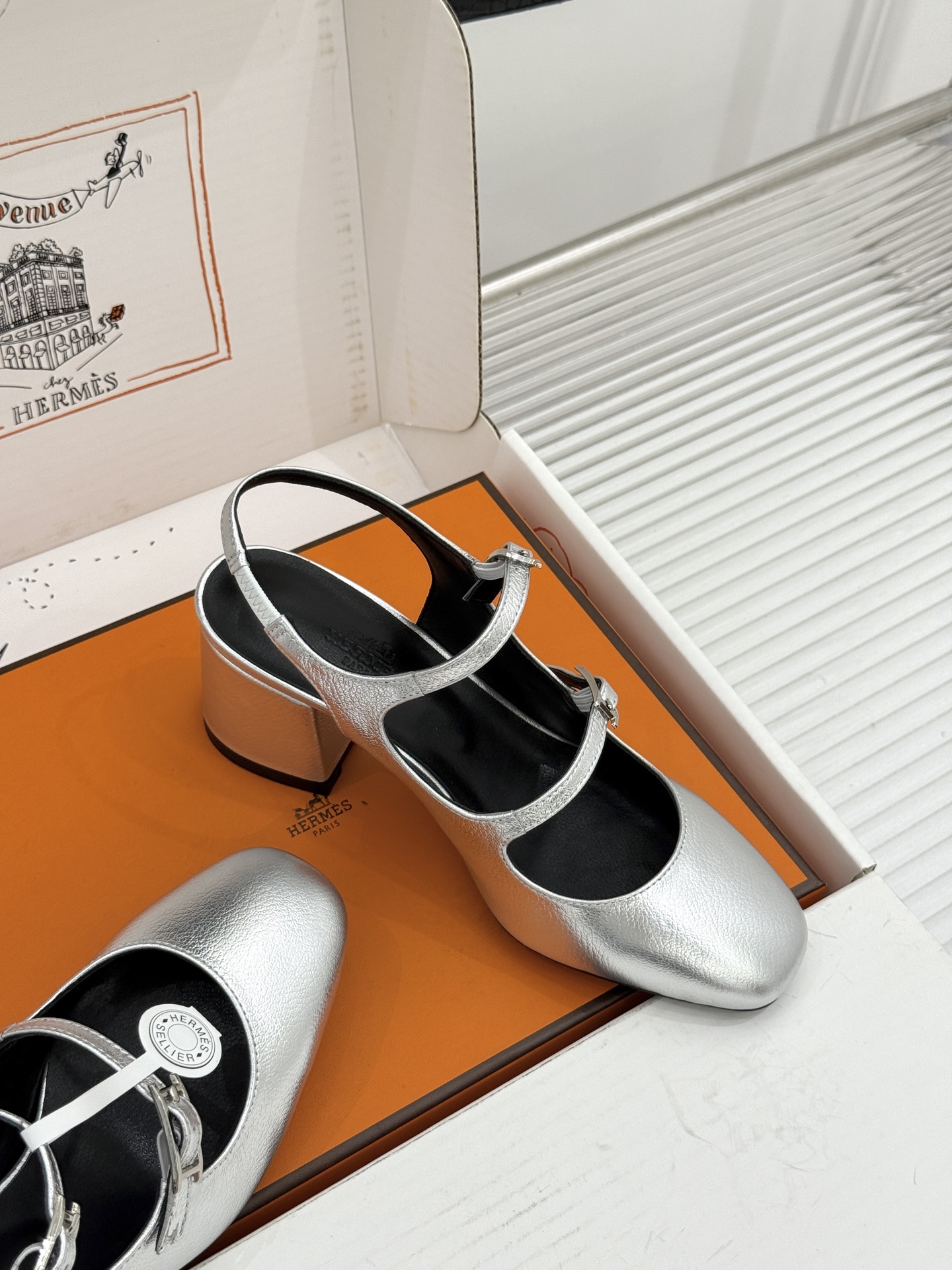 Hermes Sandals