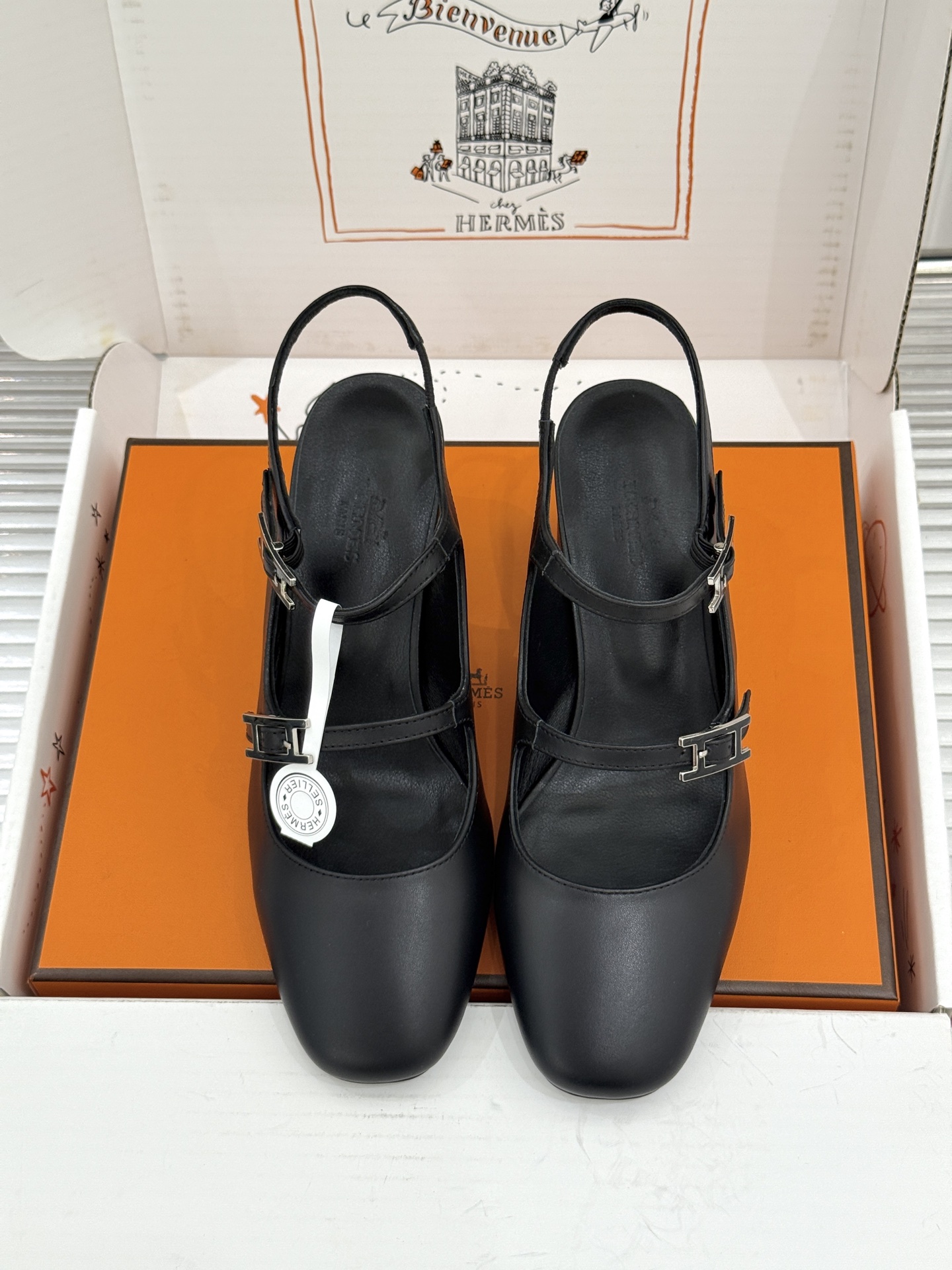 Hermes Sandals