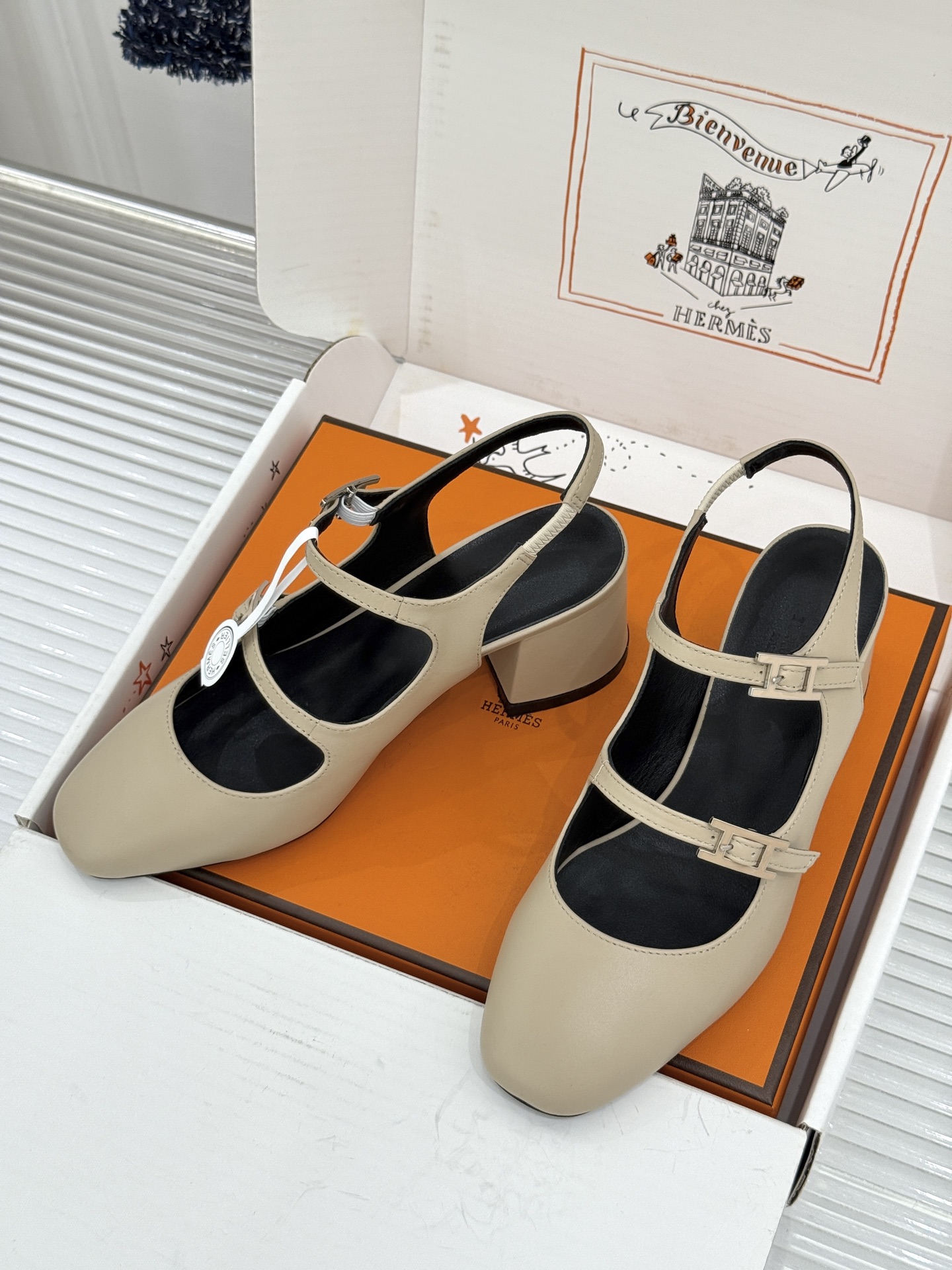 Hermes Sandals