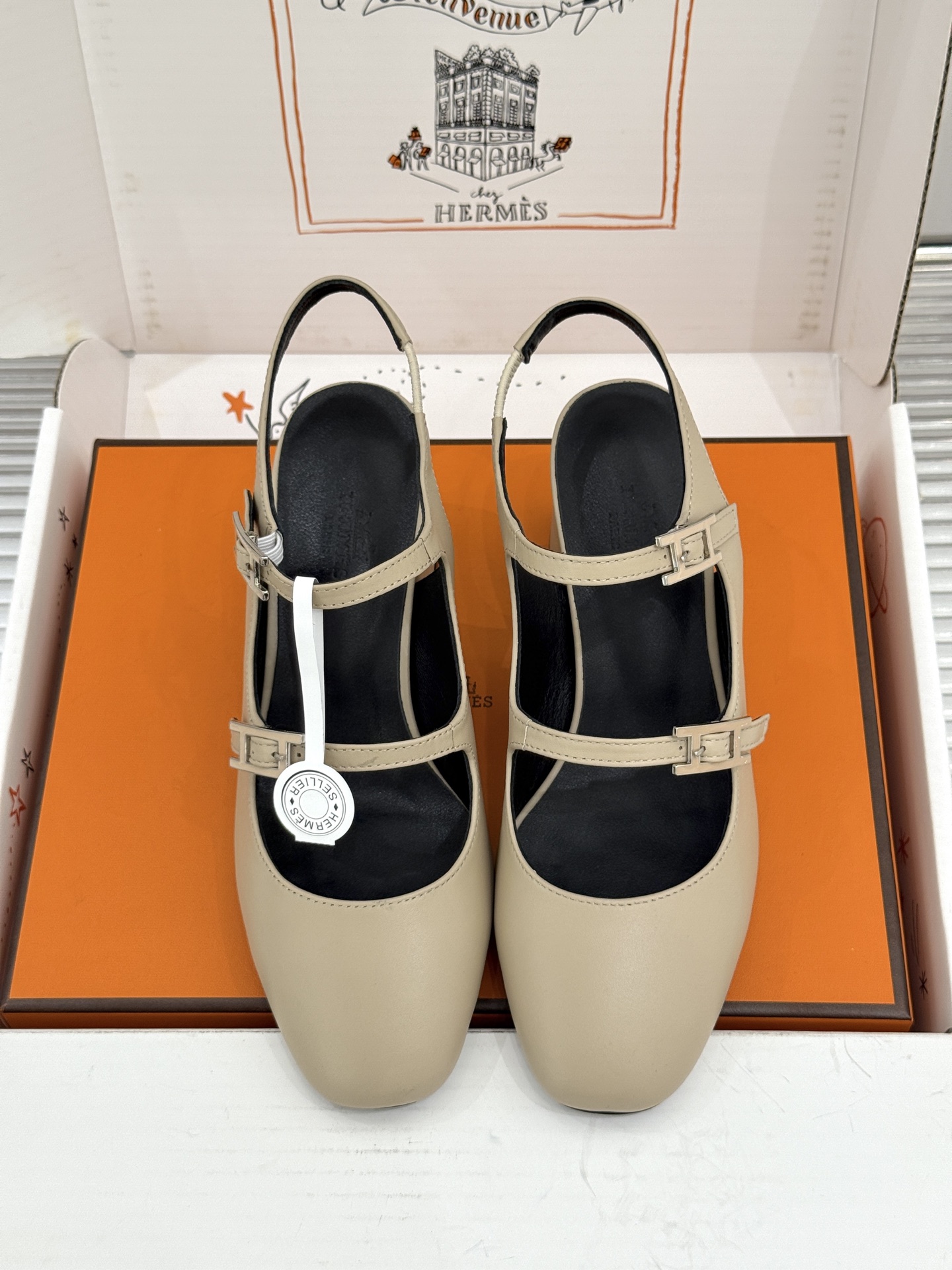 Hermes Sandals