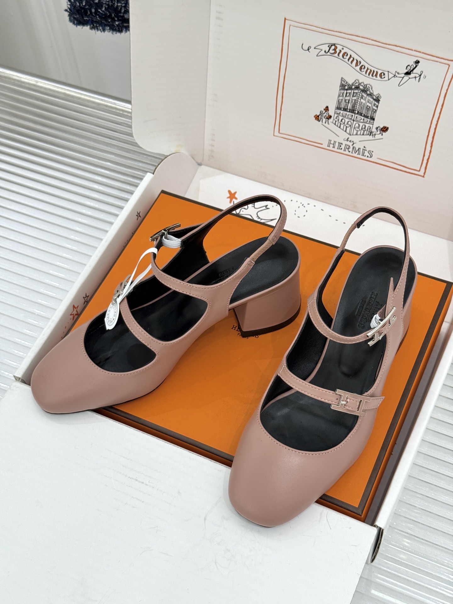 Hermes Sandals