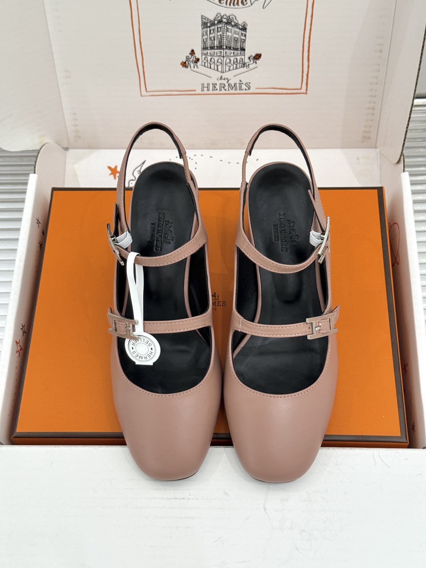 Hermes Sandals