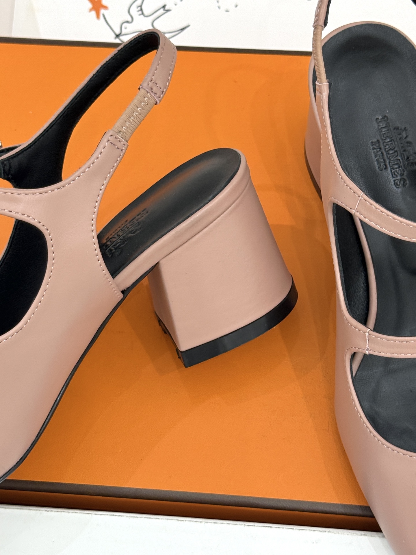 Hermes Sandals