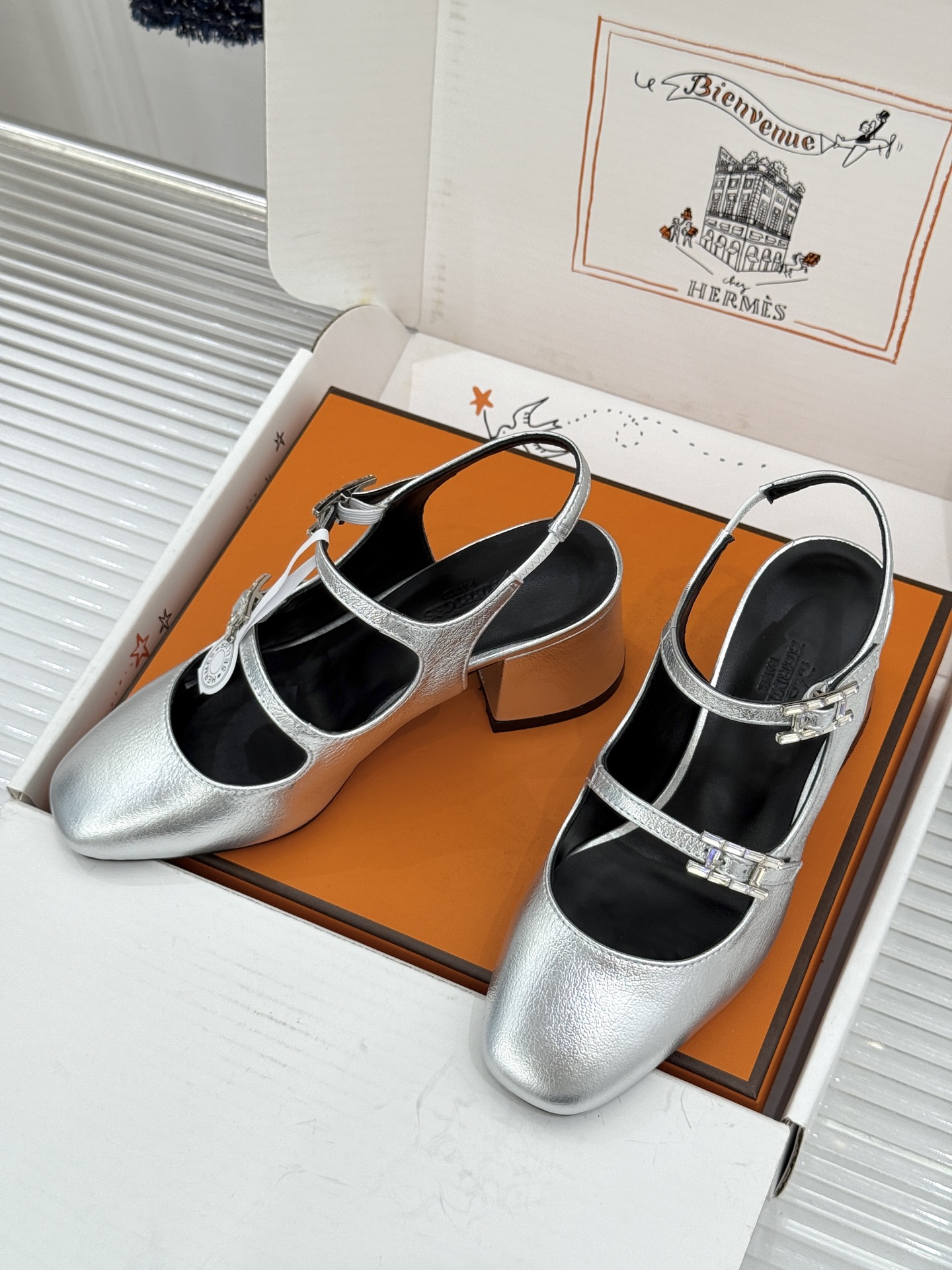 Hermes Sandals
