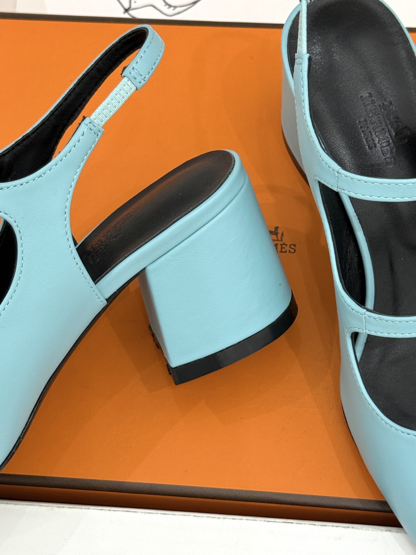 Hermes Sandals