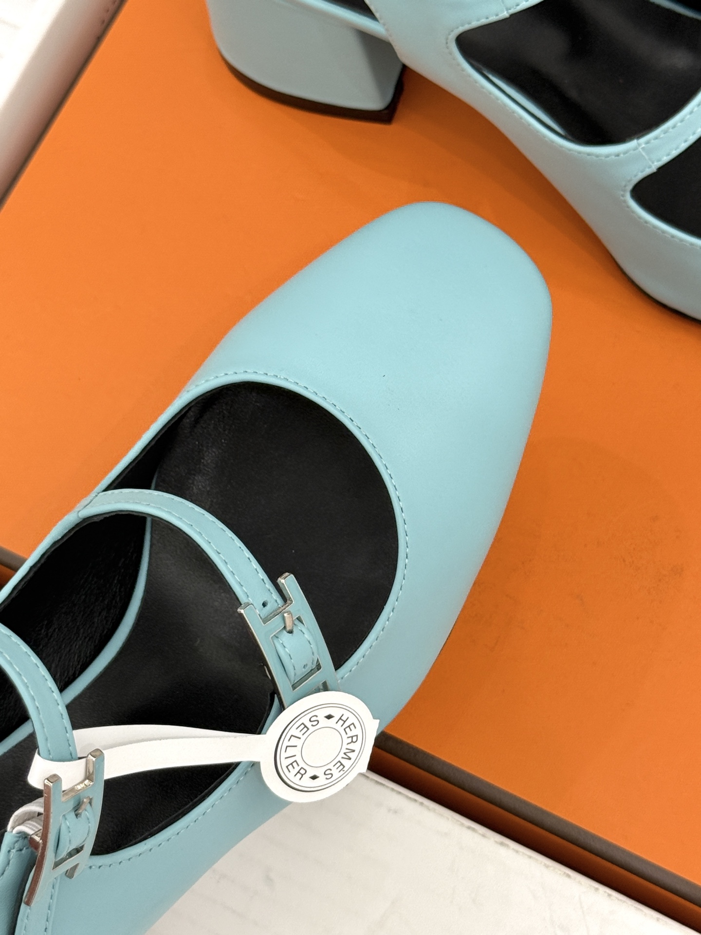 Hermes Sandals