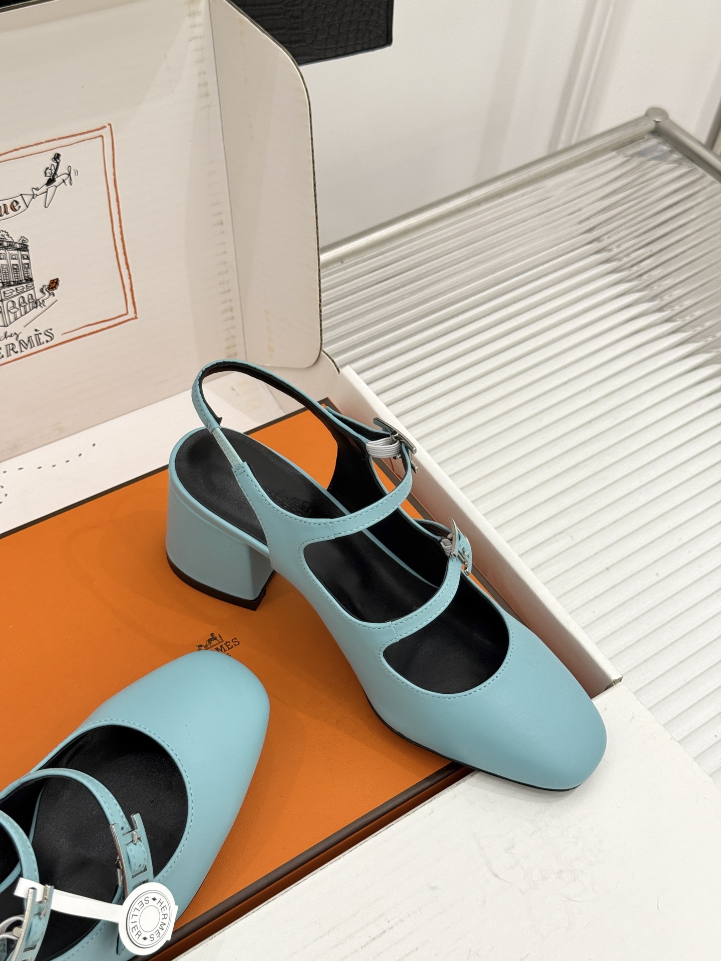 Hermes Sandals