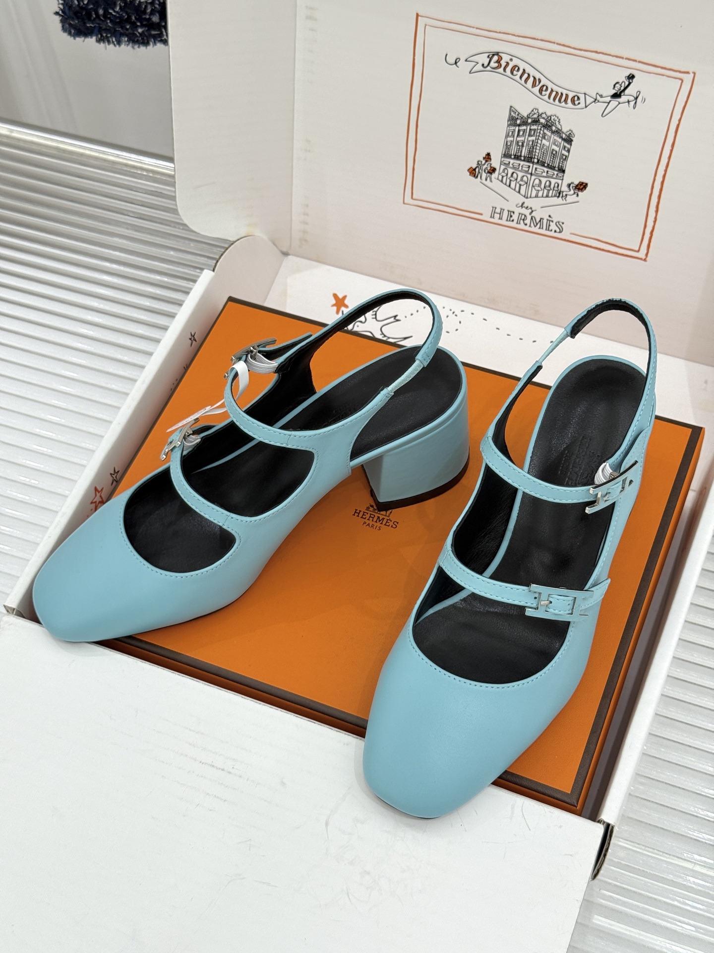 Hermes Sandals