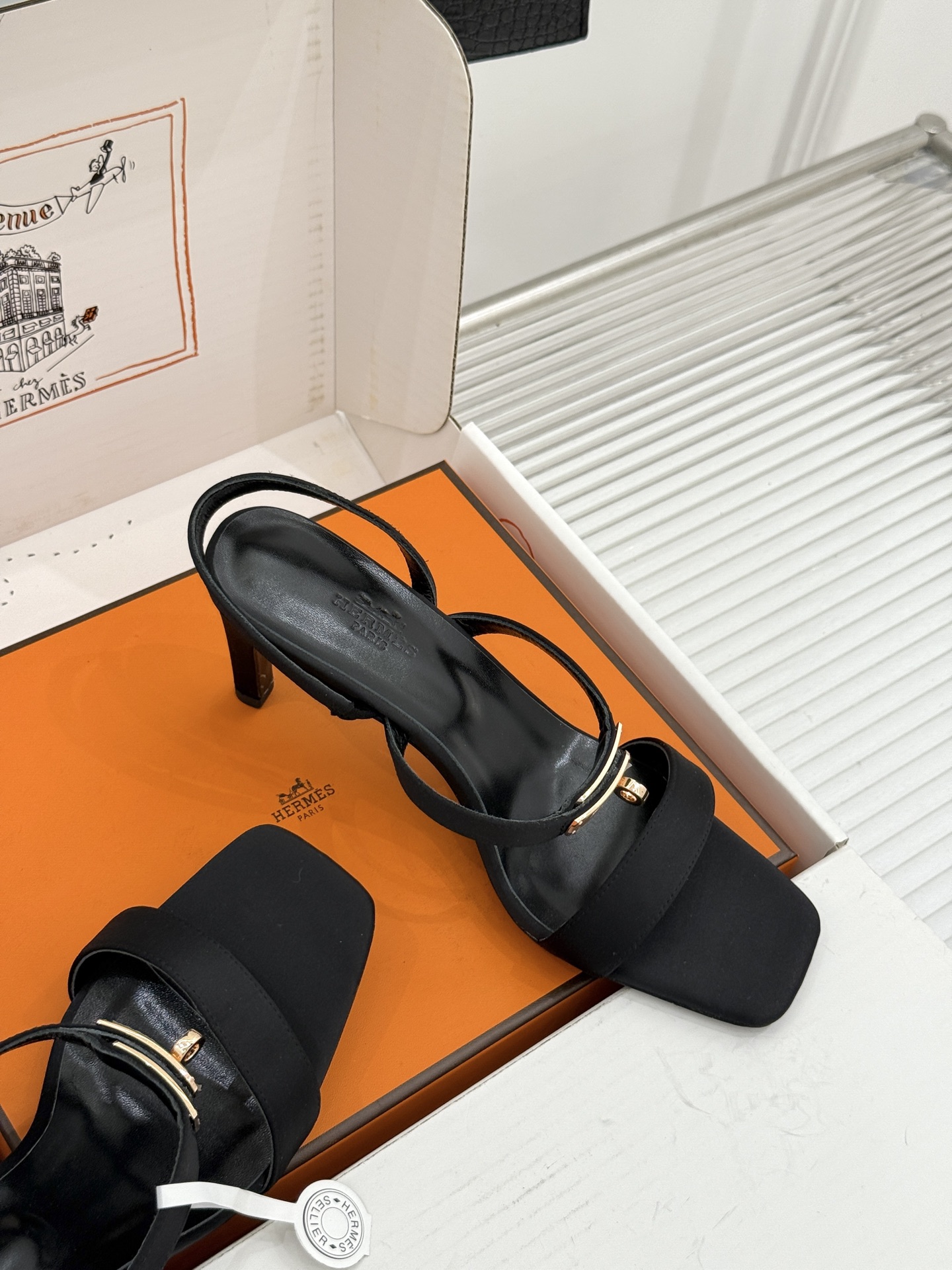 Hermes Sandals