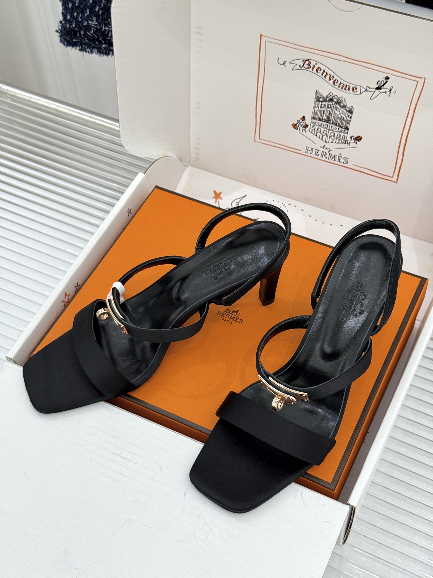 Hermes Sandals