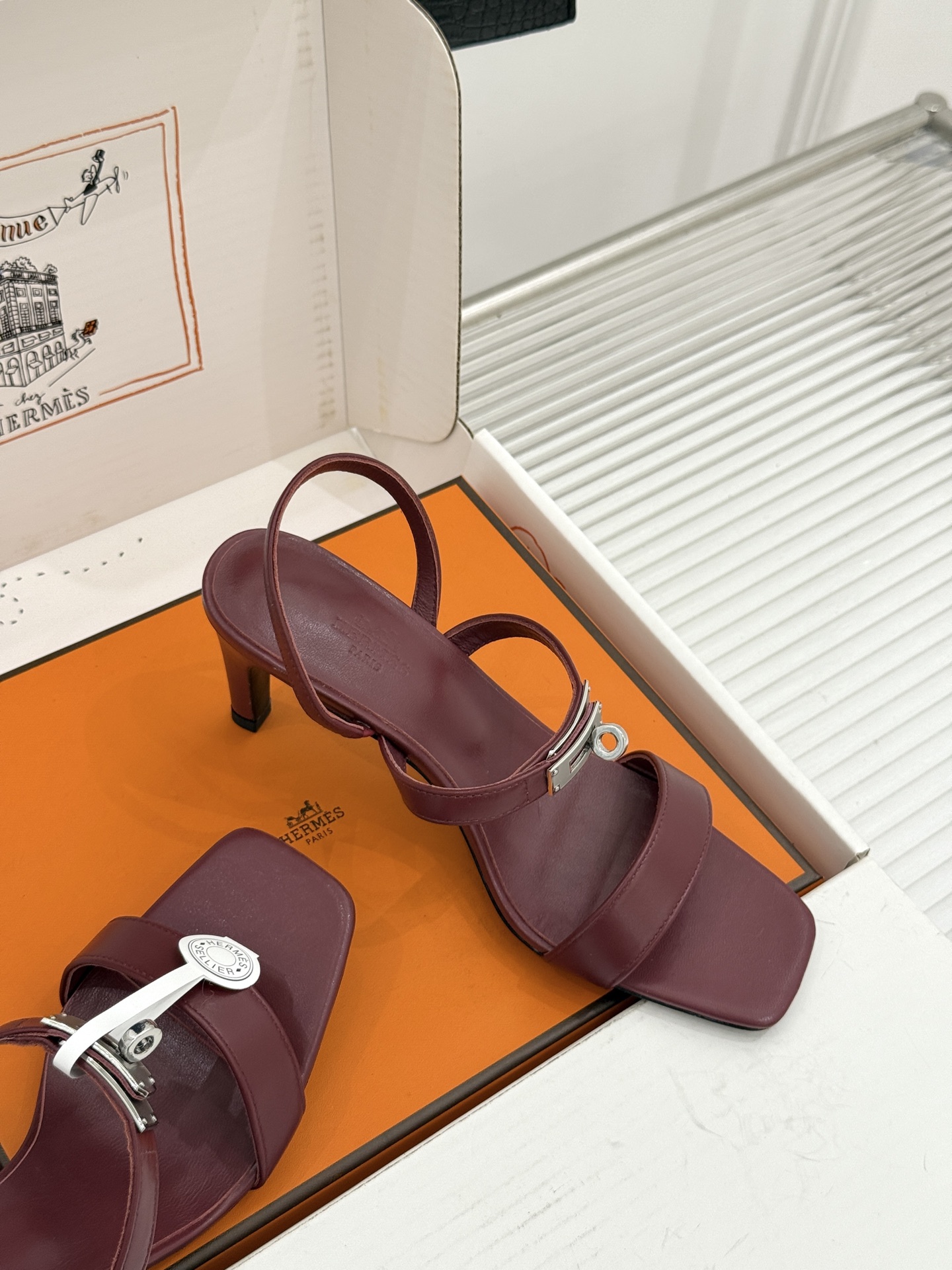 Hermes Sandals