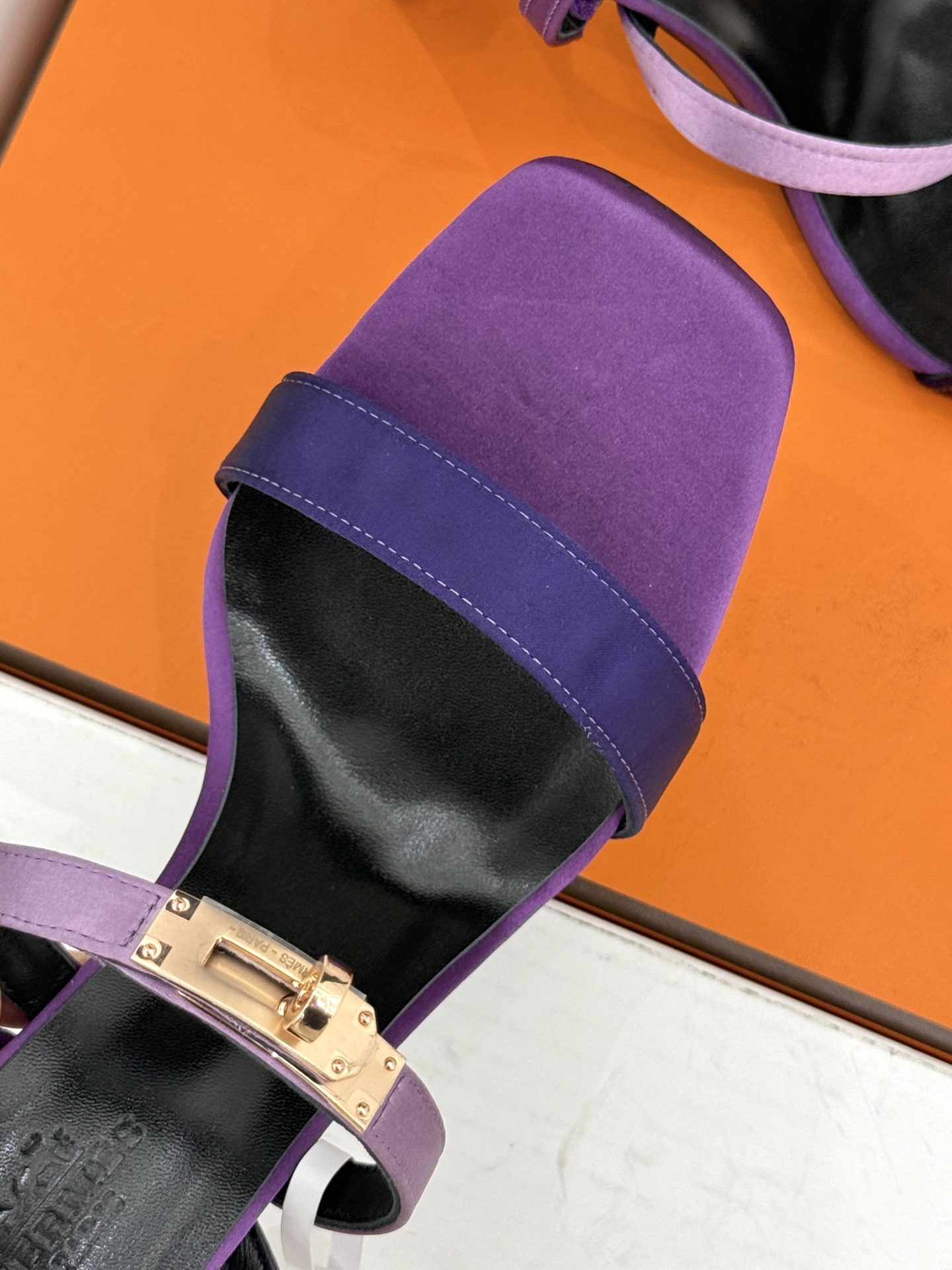 Hermes Sandals
