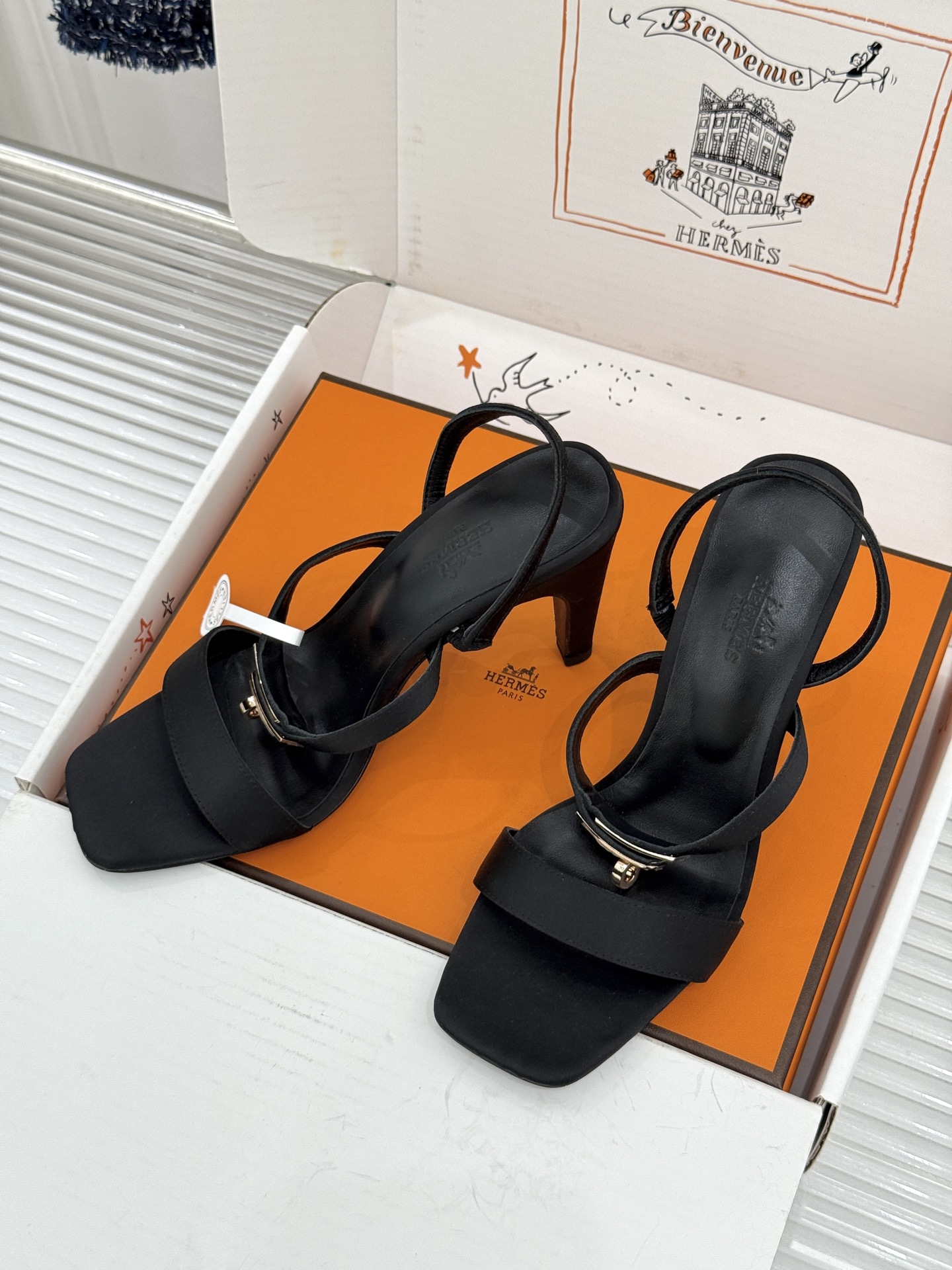Hermes Sandals
