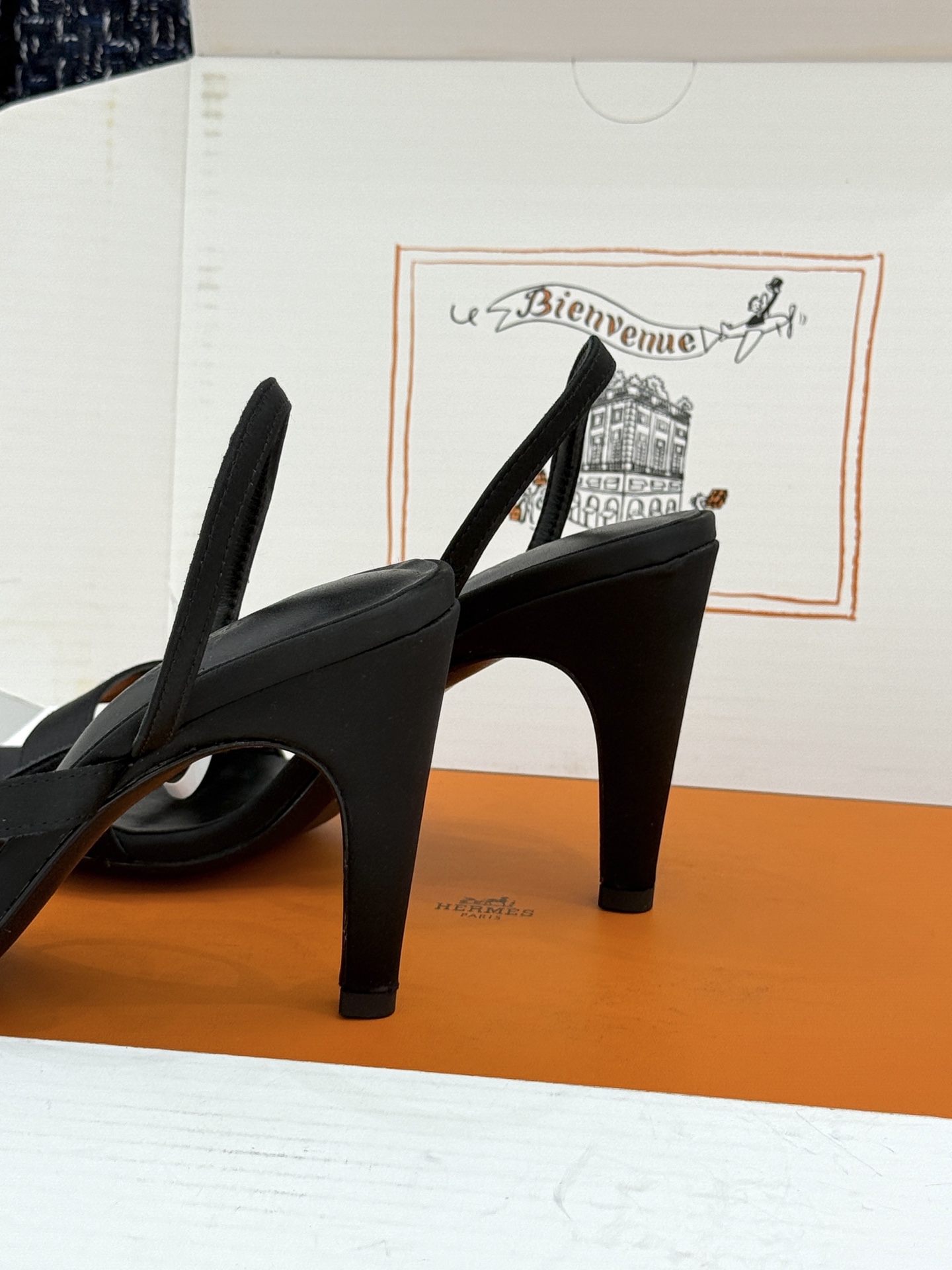 Hermes Sandals