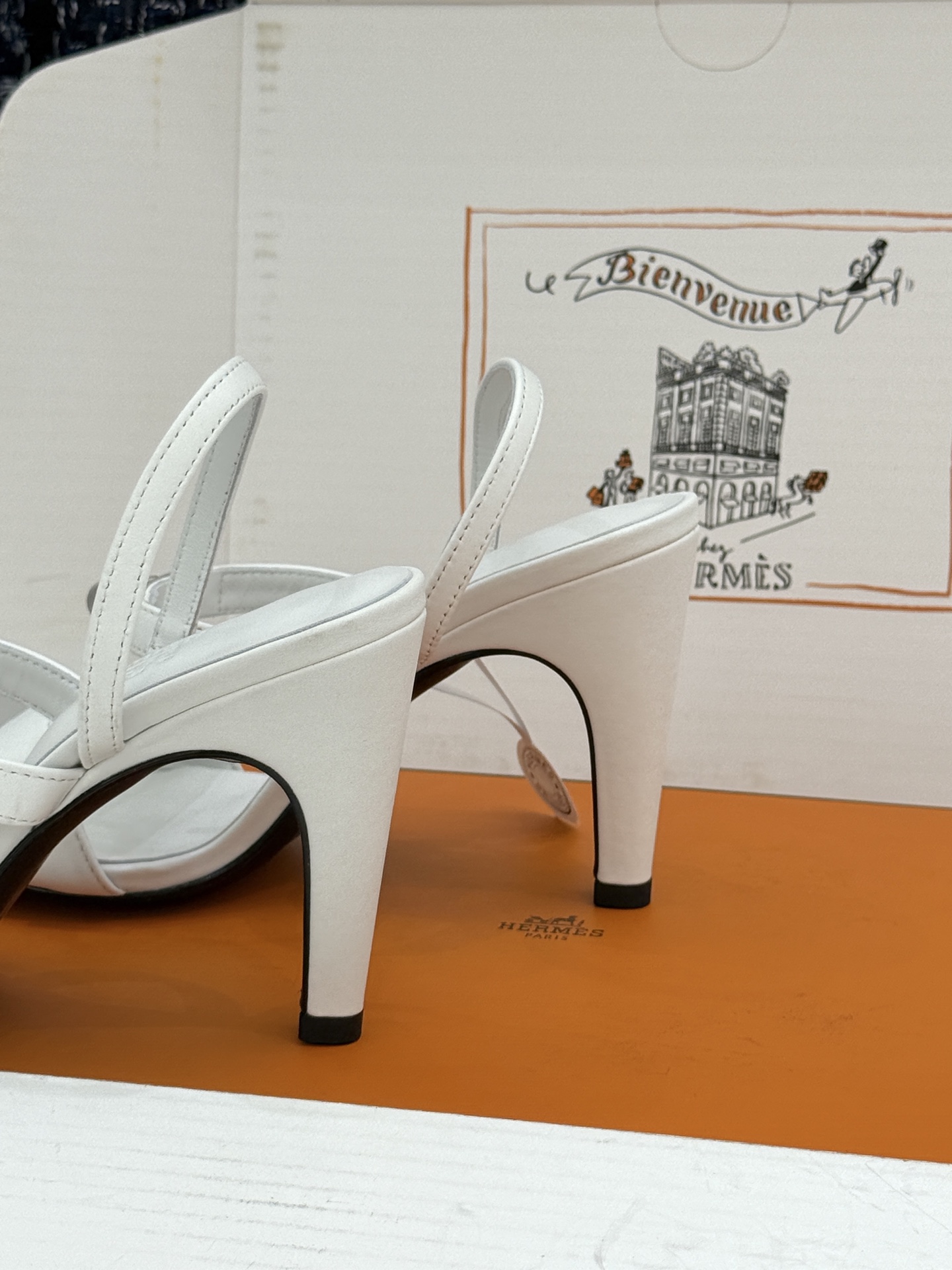 Hermes Sandals
