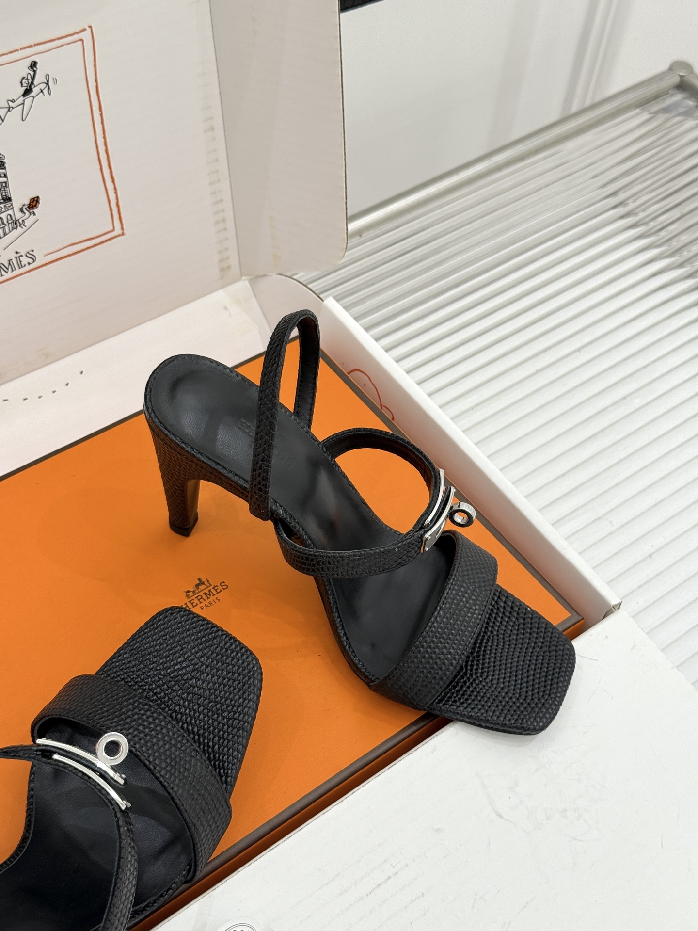 Hermes Sandals
