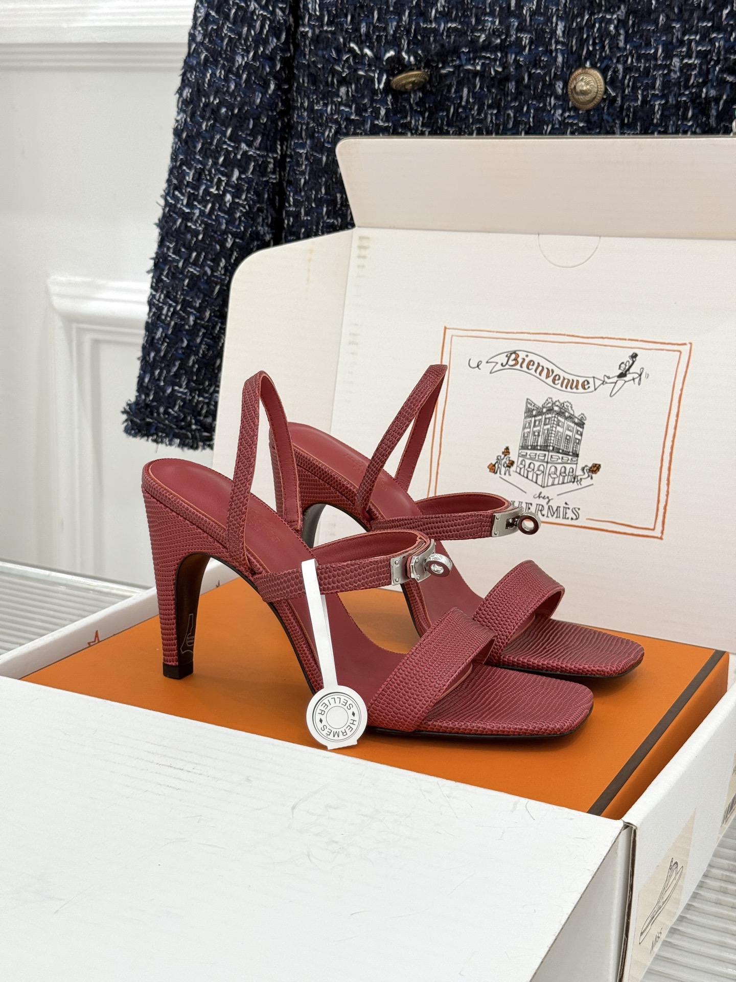 Hermes Sandals