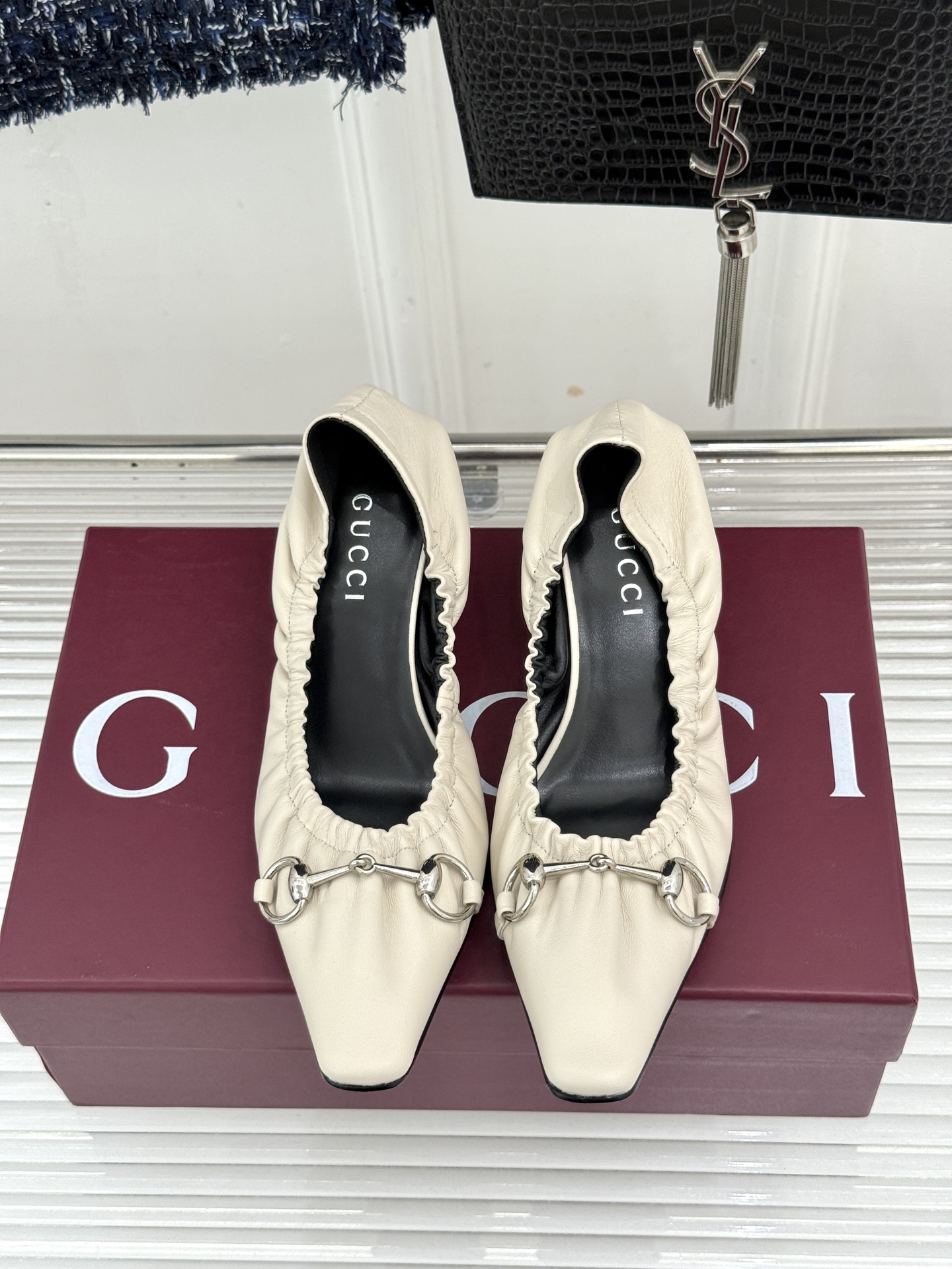 Gucci/古驰26WF新品马衔扣 小方头高跟凉鞋单鞋 金属马衔扣自带辨识度 小方头利落修饰脚型 小高跟稳当不累脚 包头