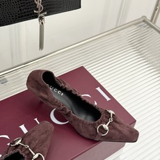 Gucci/古驰26WF新品马衔扣 小方头高跟凉鞋单鞋 金属马衔扣自带辨识度 小方头利落修饰脚型 小高跟稳当不累脚 包头 Gucci/古驰26WF新品马衔扣 小方头高跟凉鞋单鞋 金属马衔扣自带辨识度 小方头利落修饰脚型 小高跟稳当不累脚 包头