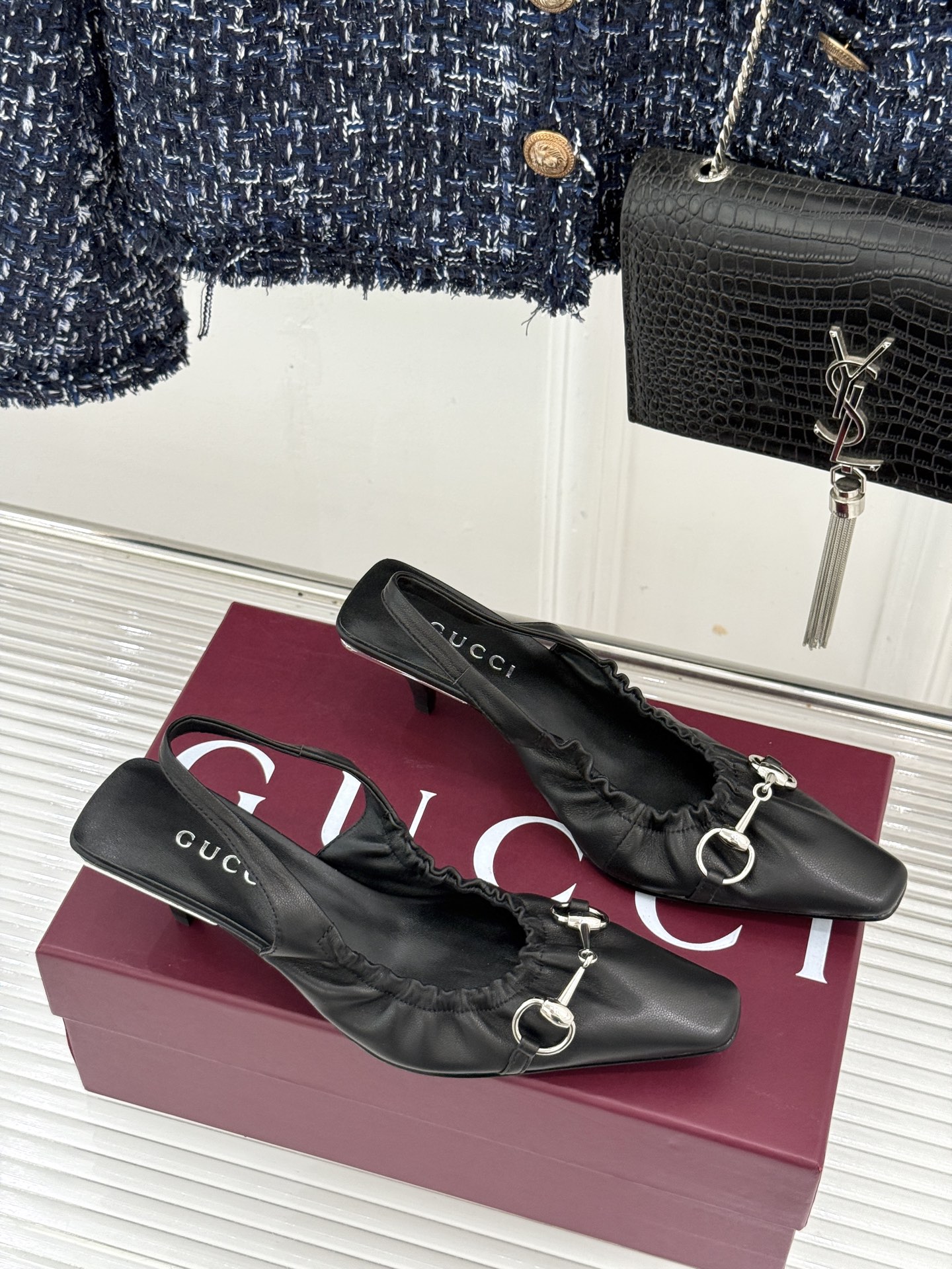 Gucci/古驰26WF新品马衔扣 小方头高跟凉鞋单鞋 金属马衔扣自带辨识度 小方头利落修饰脚型 小高跟稳当不累脚 包头