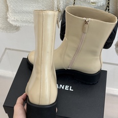 CHANE*|小香26B新品极简 双C侧拉链粗跟短靴长靴 鞋头双C暗藏高级感 侧拉链穿脱超省心 粗跟稳当走路完全不累 小 CHANE*|小香26B新品极简 双C侧拉链粗跟短靴长靴 鞋头双C暗藏高级感 侧拉链穿脱超省心 粗跟稳当走路完全不累 小