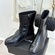 CHANE*|小香26B新品极简 双C侧拉链粗跟短靴长靴 鞋头双C暗藏高级感 侧拉链穿脱超省心 粗跟稳当走路完全不累 小 CHANE*|小香26B新品极简 双C侧拉链粗跟短靴长靴 鞋头双C暗藏高级感 侧拉链穿脱超省心 粗跟稳当走路完全不累 小