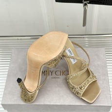 Jimmy Choo/吉米周经典水钻 渐变色露趾鱼嘴高跟鞋婚鞋 这款鞋真是婚鞋天花板 水钻渐变超闪耀 鱼嘴露趾衬脚纤细 Jimmy Choo/吉米周经典水钻 渐变色露趾鱼嘴高跟鞋婚鞋 这款鞋真是婚鞋天花板 水钻渐变超闪耀 鱼嘴露趾衬脚纤细