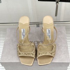 Jimmy Choo/吉米周经典水钻 渐变色露趾鱼嘴高跟鞋婚鞋 这款鞋真是婚鞋天花板 水钻渐变超闪耀 鱼嘴露趾衬脚纤细 Jimmy Choo/吉米周经典水钻 渐变色露趾鱼嘴高跟鞋婚鞋 这款鞋真是婚鞋天花板 水钻渐变超闪耀 鱼嘴露趾衬脚纤细