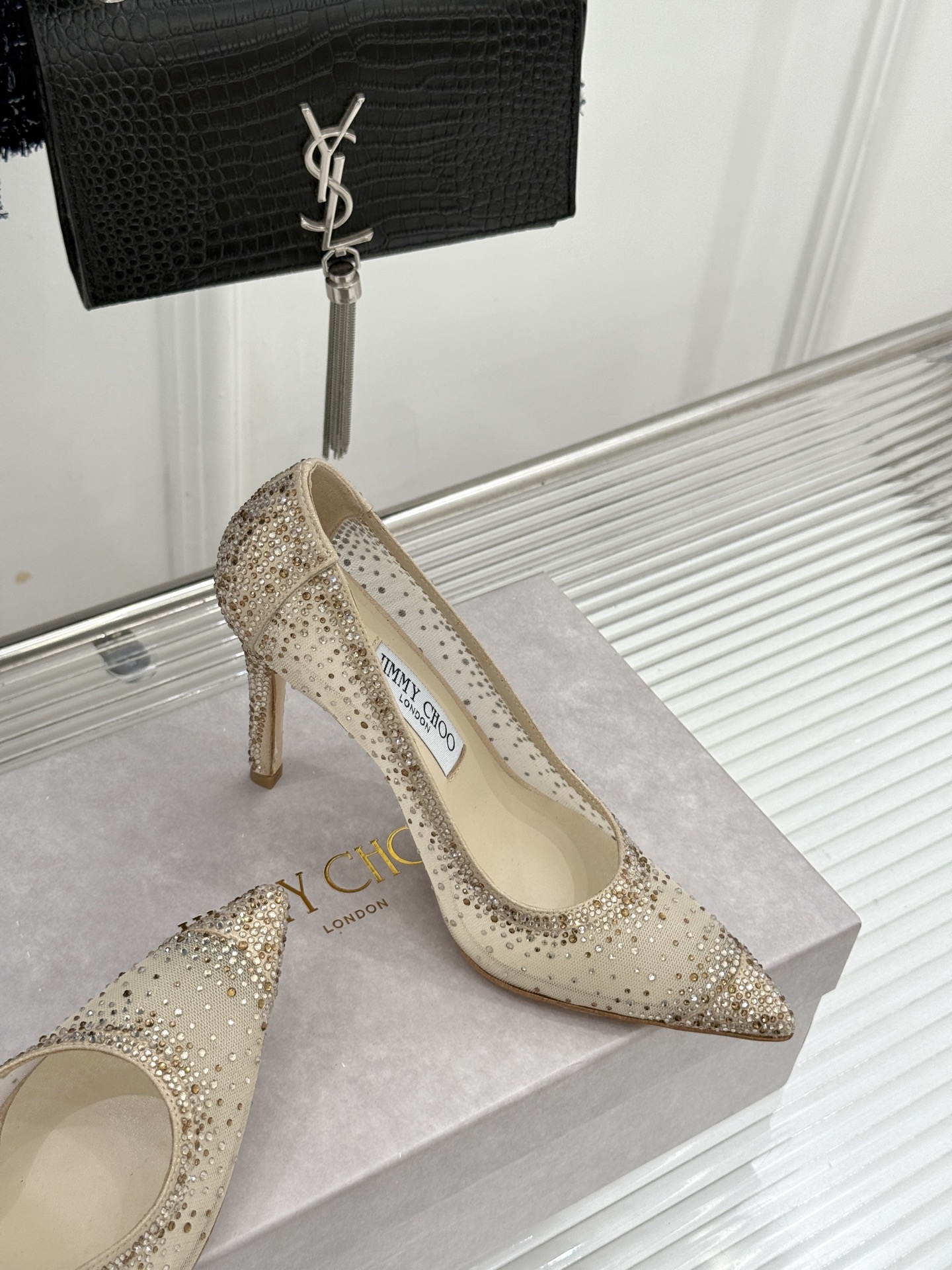 Jimmy Choo/吉米周26WF新品 网纱水钻侧空细跟高跟鞋婚鞋 网纱晕开朦胧柔光 水钻渐变随步摇曳 侧空衬得脚踝纤
