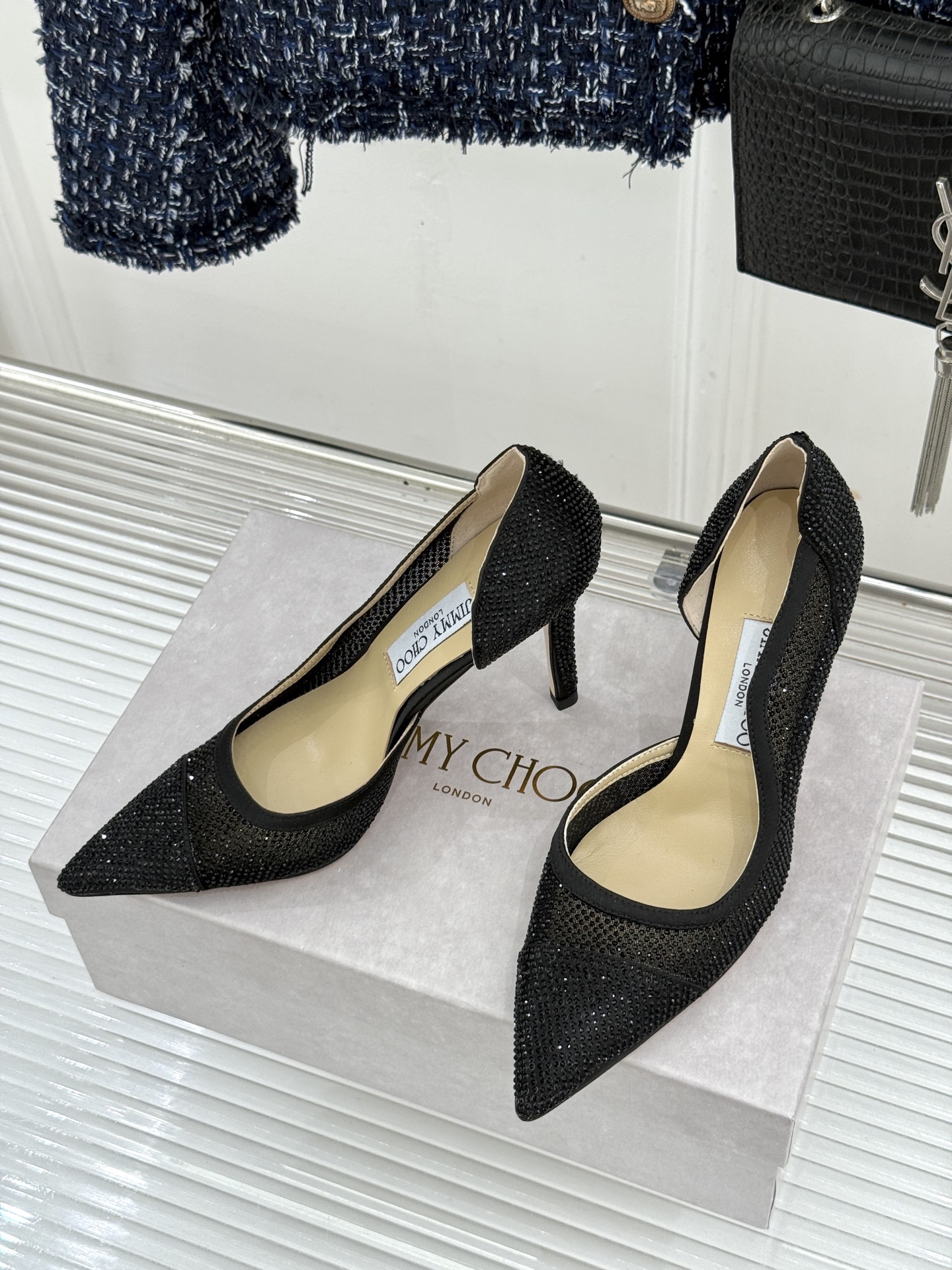 Jimmy Choo/吉米周26WF新品 水晶饰网眼布高跟鞋婚鞋 网眼布缀满细碎水晶 侧空衬得脚踝纤细 细跟托出优雅感 